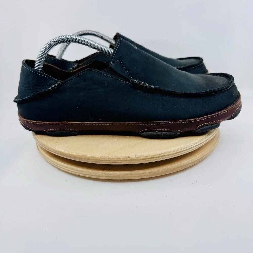 OluKai Moloa Slip On Shoes Mens 10 Black Waxed Leather Wool Lined Loafers